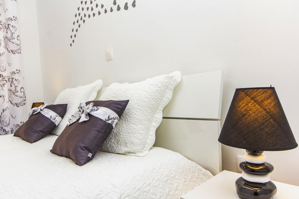 Center Apartment Lori Pula Zewnętrze zdjęcie